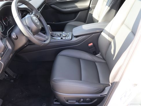 New 2026 MAZDA CX-30 AWD 2.5 S w/ Select Sport Pkg image 40