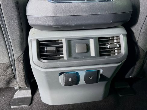 Used 2025 Ford F150 XLT w/ Equipment Group 301A Standard image 23