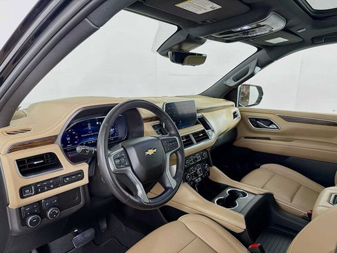 Used 2023 Chevrolet Tahoe Premier AWD/4WD image 9