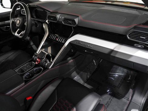 Used 2020 Lamborghini Urus image 15