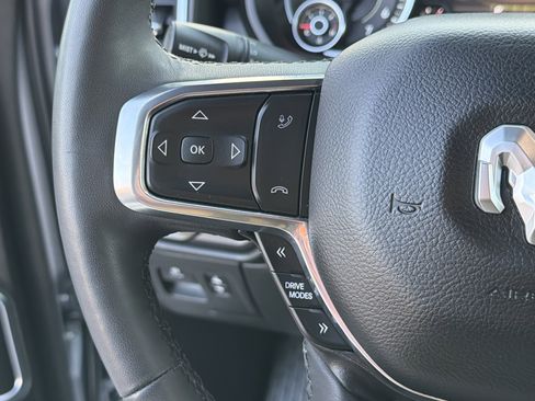 Used 2025 RAM 1500 Laramie image 26
