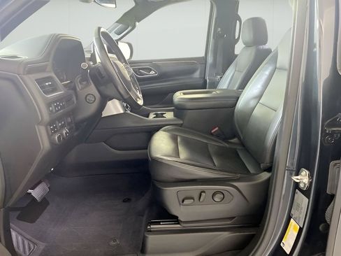 Used 2021 Chevrolet Tahoe Z71 w/ Z71 Signature Package AWD/4WD image 24