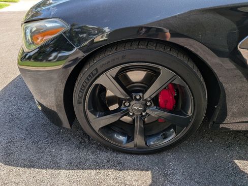 Used 2021 Genesis G70 3.3T RWD image 33