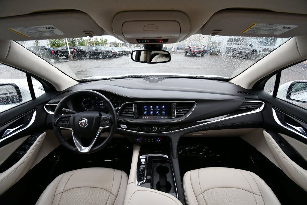 Used 2023 Buick Enclave Essence w/ Experience Buick Package AWD/4WD image 3