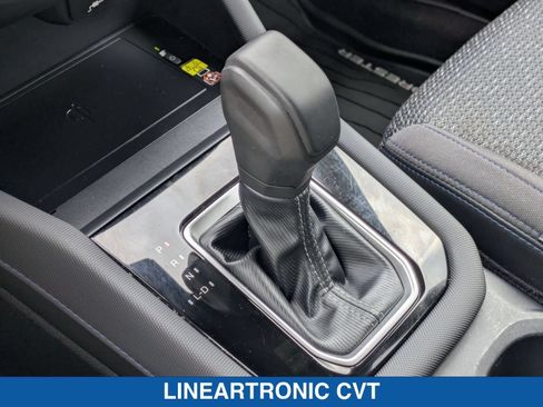 Used 2025 Subaru Forester Premium AWD/4WD image 25