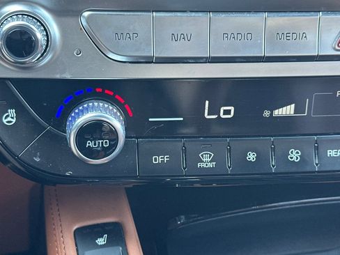 Used 2023 Kia Telluride EX X-Line AWD/4WD image 29