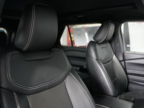 Used 2021 Ford Explorer ST w/ ST Street Pack image 25