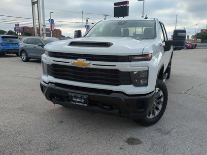 Used 2024 Chevrolet Silverado 2500 Custom w/ Custom Value Package