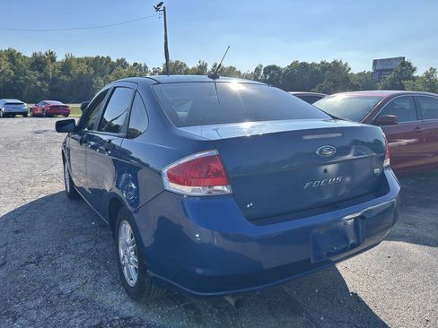 Used 2009 Ford Focus SE image 4