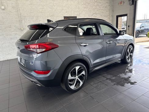 Used 2016 Hyundai Tucson Limited w/ Option Group 03 AWD/4WD image 8