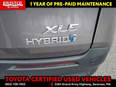 Certified 2024 Toyota Sienna XLE image 36