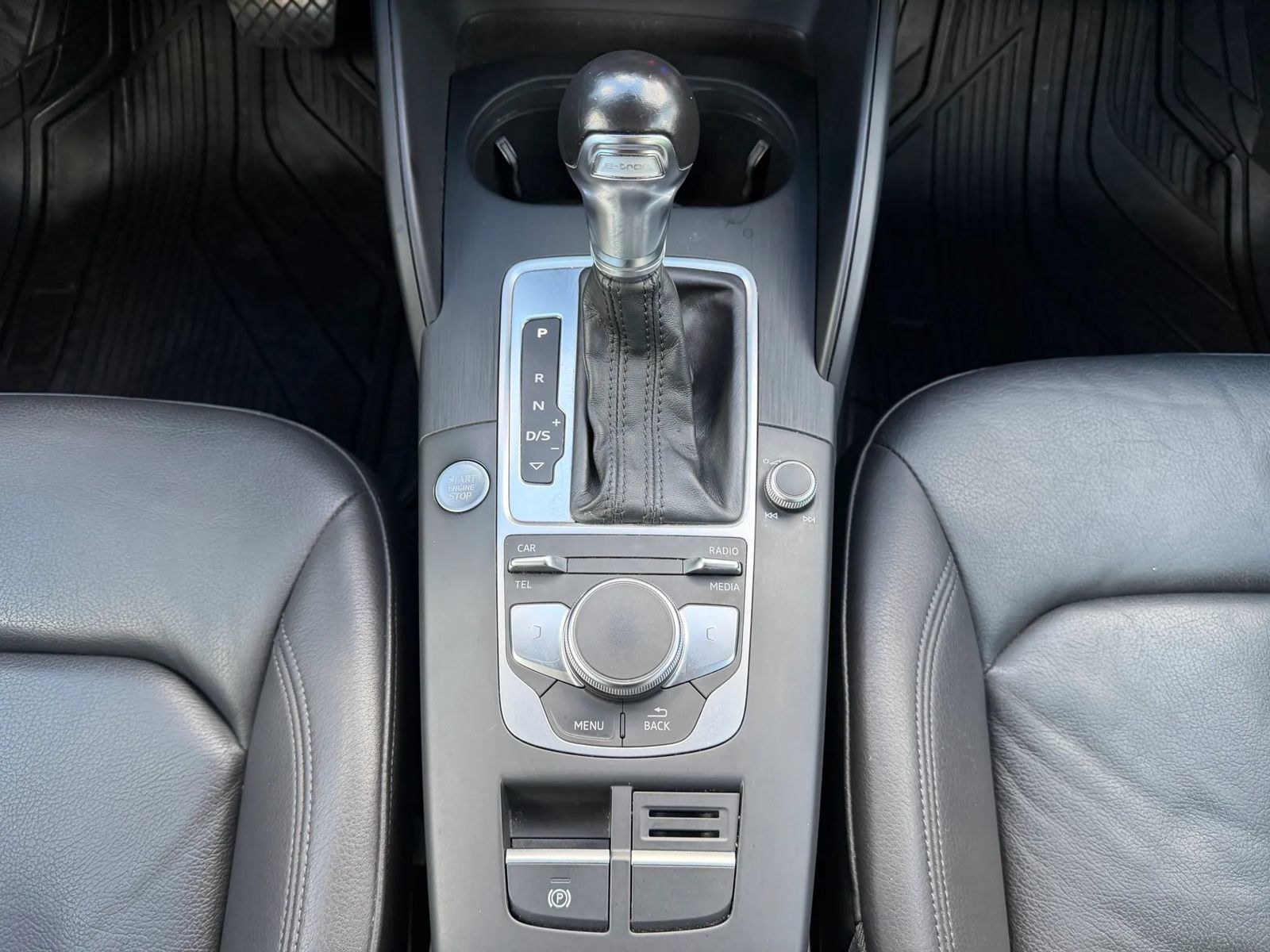 Used 2017 Audi A3 e-tron Premium FWD image 25