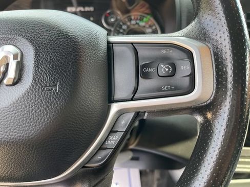 Used 2024 RAM 3500 SLT w/ Quick Order Package 2YG SLT AWD/4WD image 31