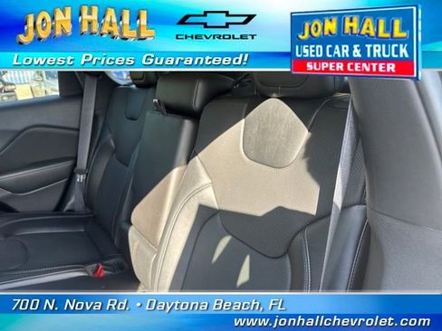 Used 2022 Jeep Cherokee Limited image 26