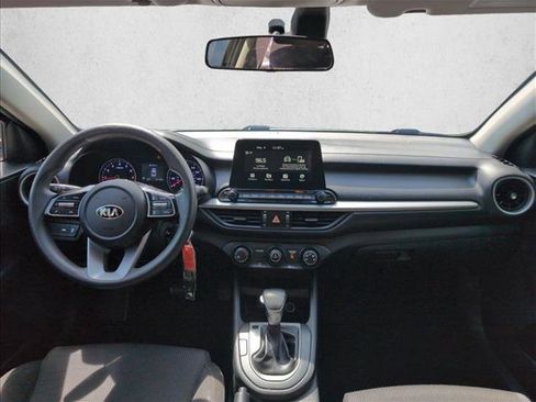 Used 2021 Kia Forte LXS FWD image 19