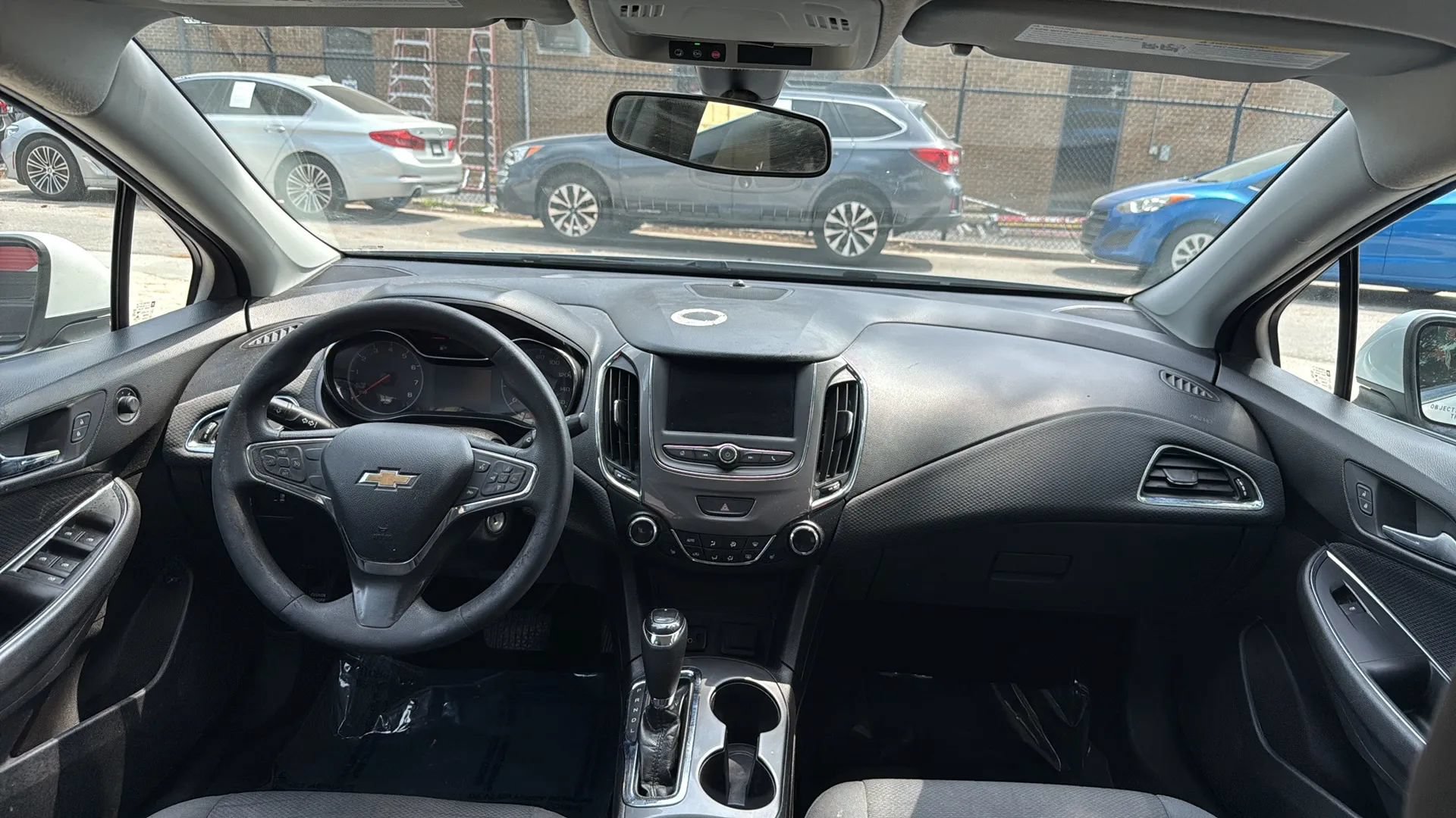 Used 2019 Chevrolet Cruze LT w/ LT Fleet Convenience Package FWD image 23