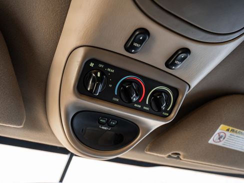 Used 2003 Ford Excursion Limited image 26