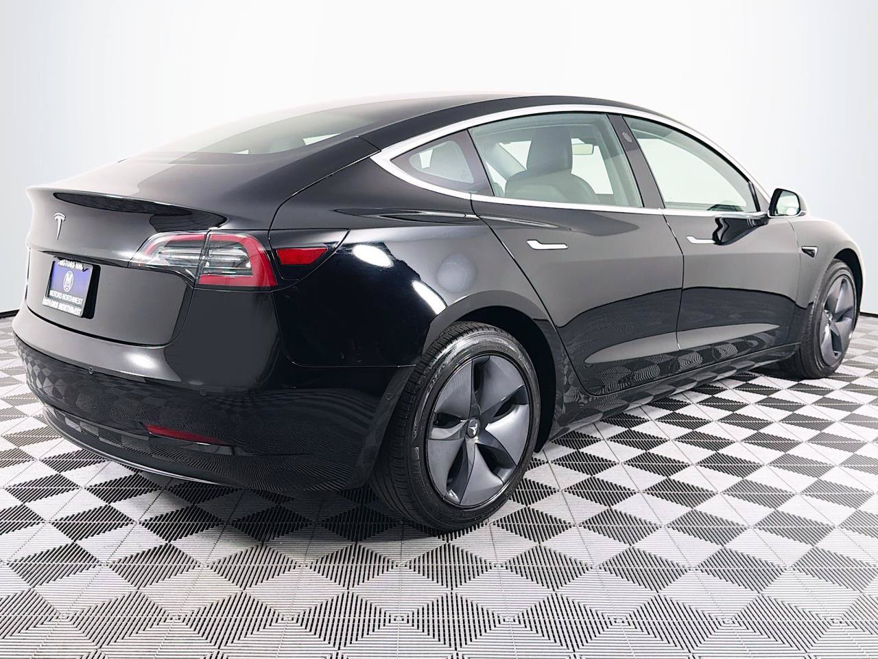 Used 2019 Tesla Model 3 Standard Range Plus RWD image 23