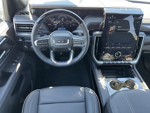 New 2026 GMC Yukon XL Elevation w/ Elevation Premium Package AWD/4WD image 15