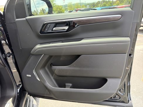 New 2026 Chevrolet Tahoe LT w/ Comfort Package RWD image 14