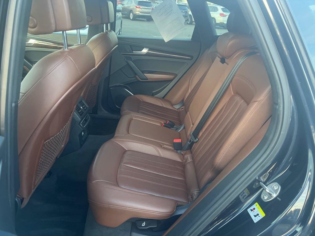 Used 2020 Audi Q5 2.0T Premium AWD/4WD image 16
