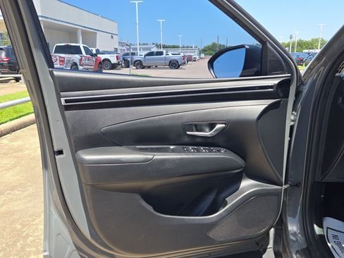 Used 2024 Hyundai Tucson SE AWD/4WD image 8