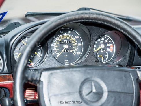 Used 1988 Mercedes-Benz 560 SL image 27