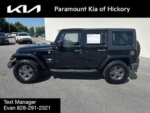 Used 2015 Jeep Wrangler Unlimited Sport AWD/4WD image 4