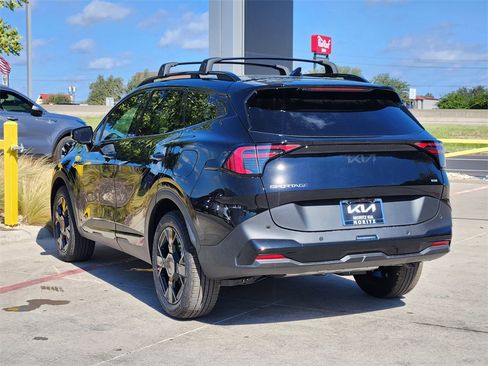 New 2026 Kia Sportage X-Line w/ X-Line Technology Package image 3
