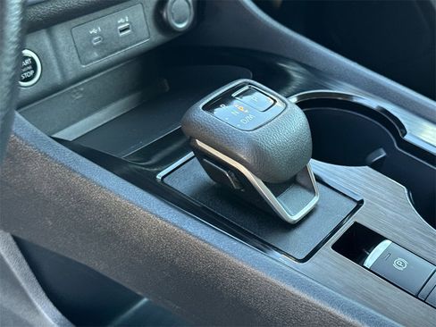 Used 2023 Nissan Rogue S image 24