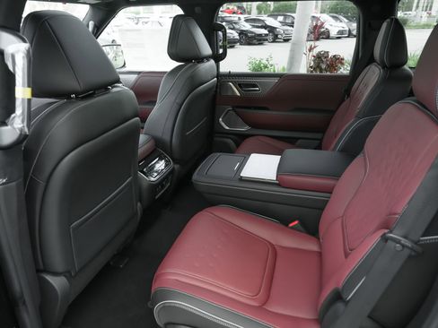 New 2026 INFINITI QX80 Autograph w/ Premium Cargo Package image 26