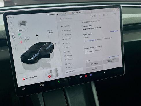 Used 2024 Tesla Model 3 Standard Range RWD image 35