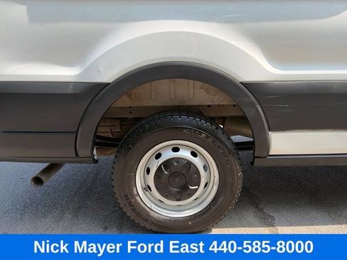 Used 2025 Ford Transit 250 148 Medium Roof RWD image 9