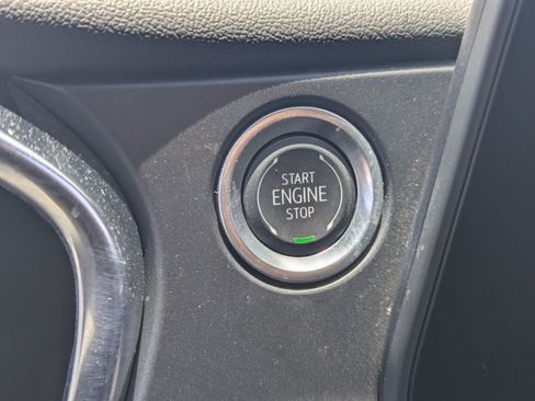 Used 2025 Chevrolet Blazer LT FWD image 15