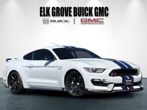Used 2016 Ford Mustang Shelby GT350 w/ Technology Package RWD image 2