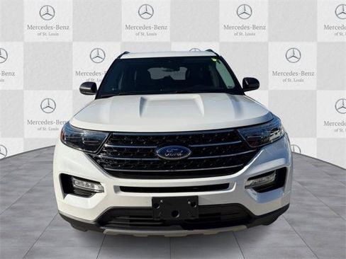 Used 2020 Ford Explorer XLT w/ Equipment Group 202A image 5