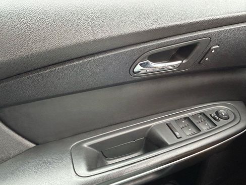 Used 2012 GMC Acadia SLT AWD/4WD image 27