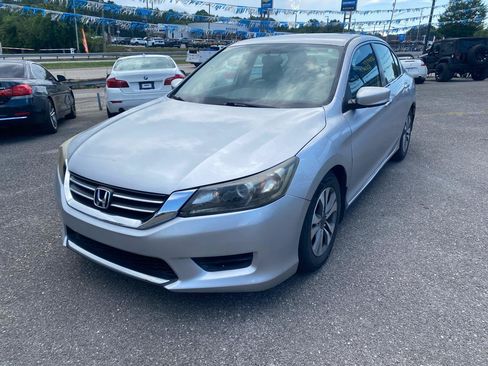 Used 2014 Honda Accord LX image 3