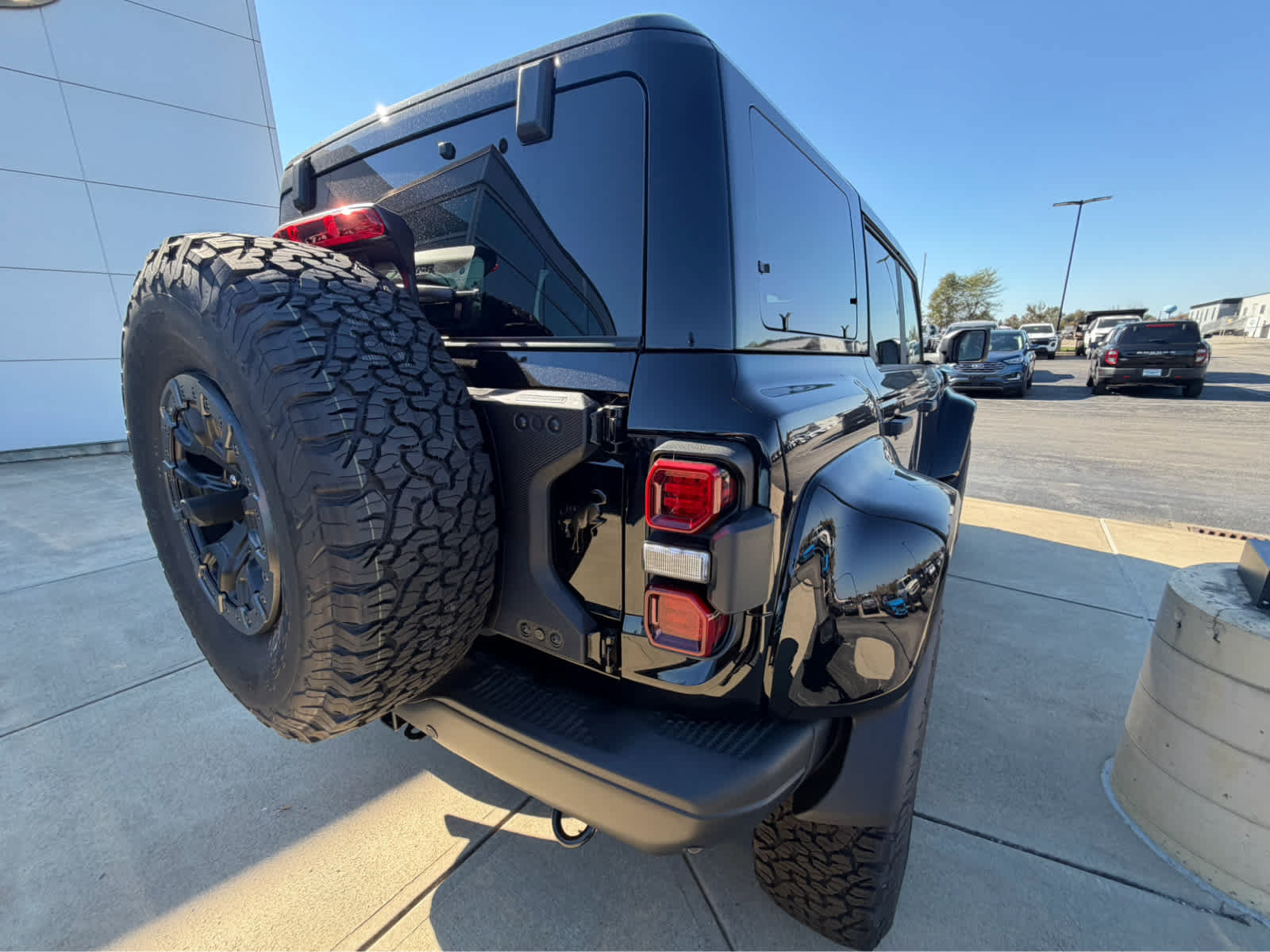 New 2026 Ford Bronco Raptor AWD/4WD image 3