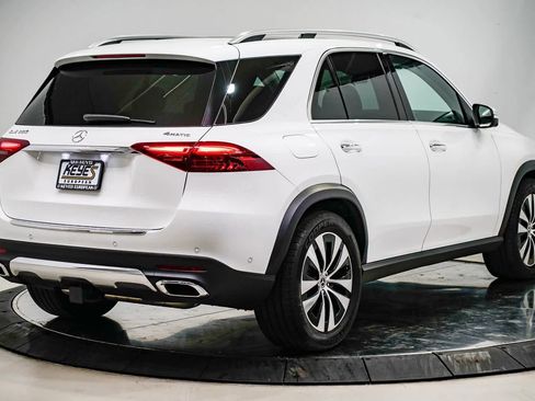 Used 2025 Mercedes-Benz GLE 350 4MATIC image 4