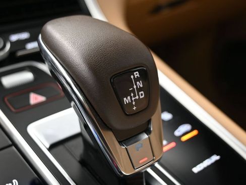 Certified 2021 Porsche Panamera Turbo S AWD/4WD image 33