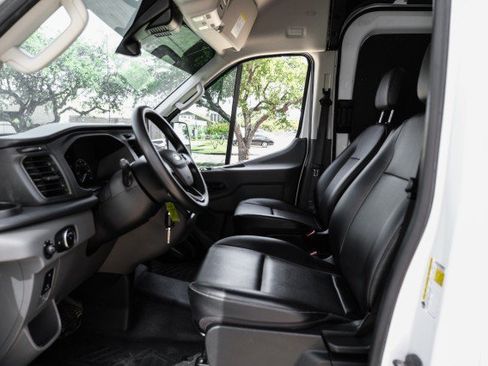 Used 2023 Ford Transit 250 148 High Roof Extended w/ Load Area Protection Package RWD image 3