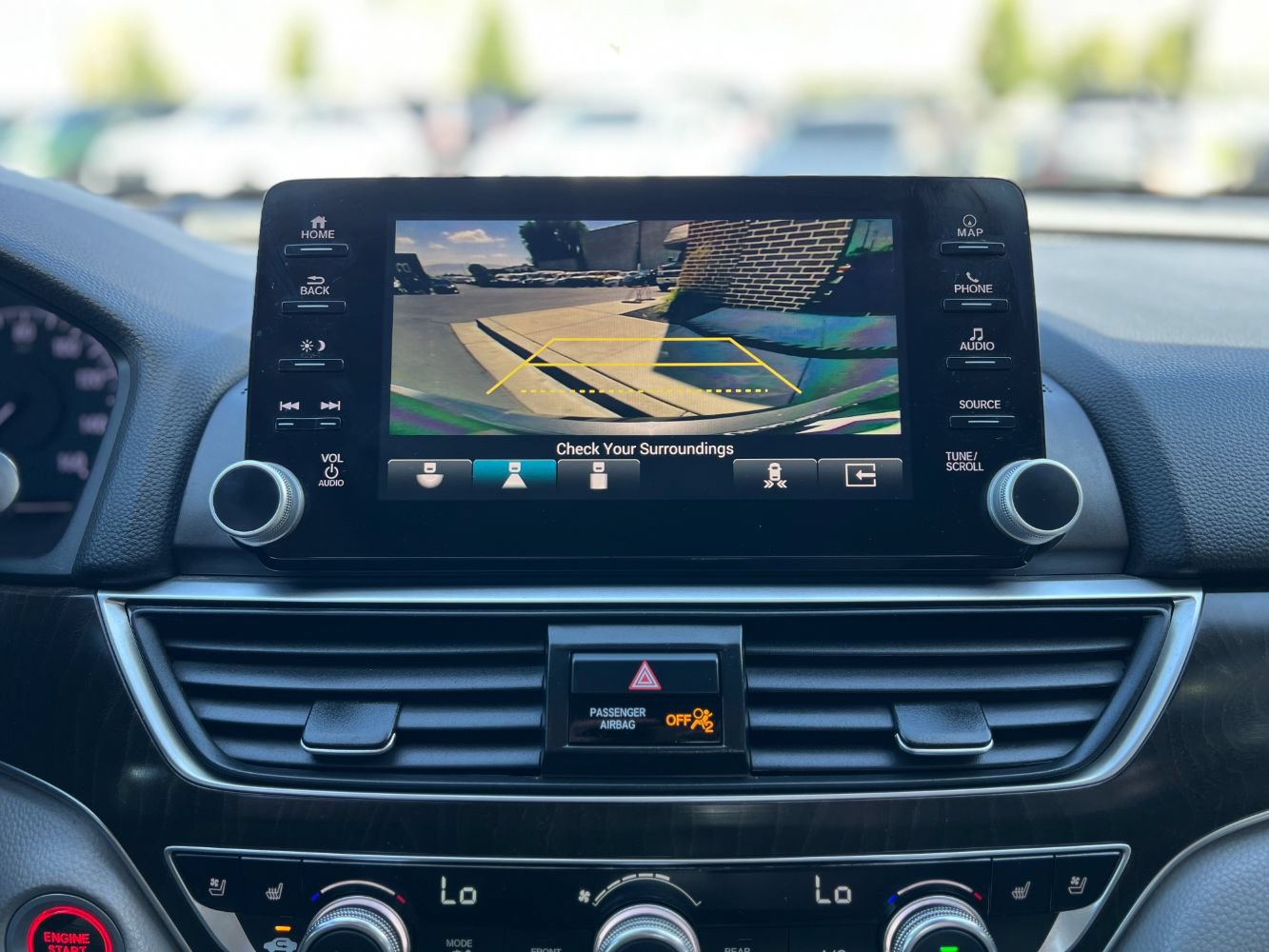 Used 2019 Honda Accord Touring image 18