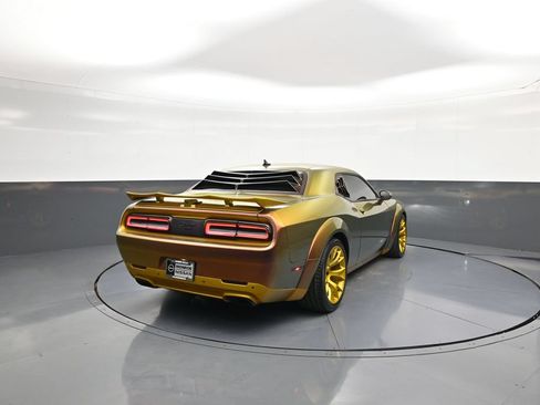 Used 2023 Dodge Challenger SRT Hellcat RWD image 9