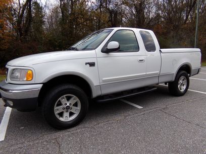 Used 2001 Ford F150 Lariat