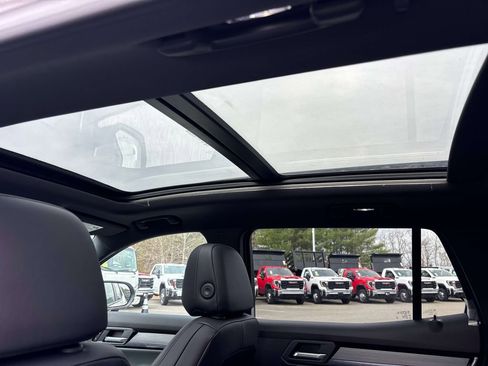 New 2026 GMC Terrain AT4 image 7