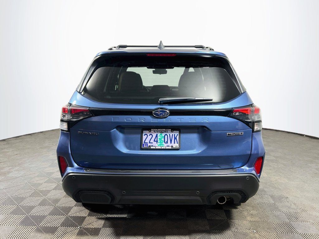 Certified 2025 Subaru Forester Touring w/ Popular Package - Touring AWD/4WD image 6