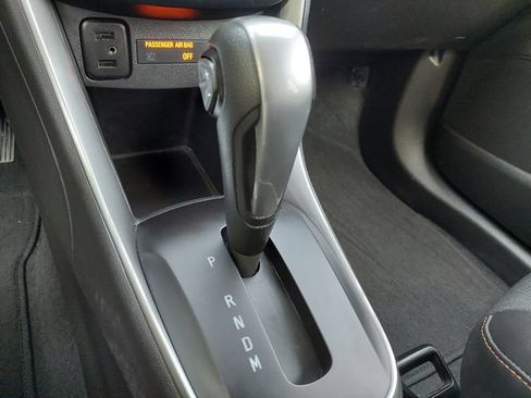Used 2020 Chevrolet Trax LT w/ LT Convenience Package FWD image 23