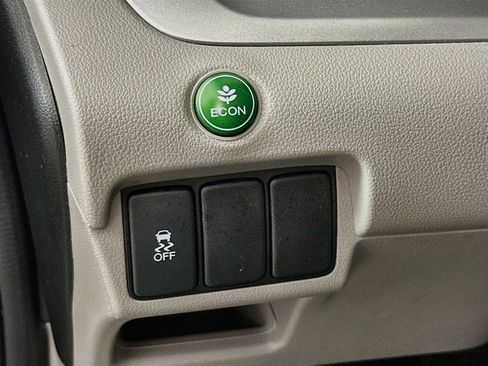 Used 2012 Honda CR-V LX image 11