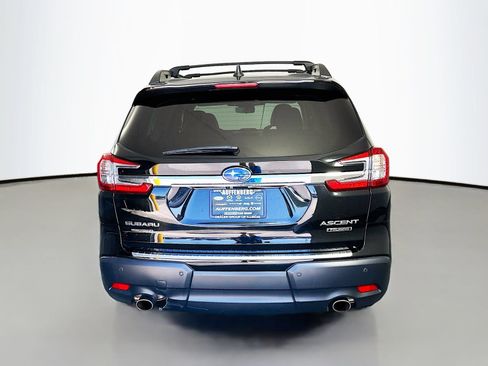 Used 2023 Subaru Ascent Touring AWD/4WD image 6